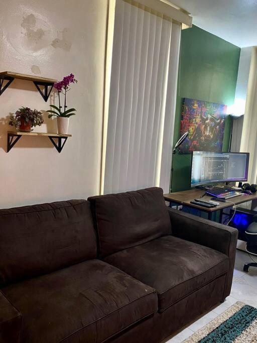 Cozy Private Apt 10 Min From Manhattan Subway! New York Exterior photo